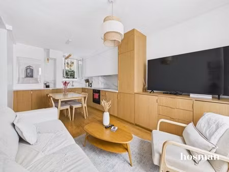 appartement 3 pièces de 45 m² – calme – entièrement rénové – cave – rue de la collégiale .