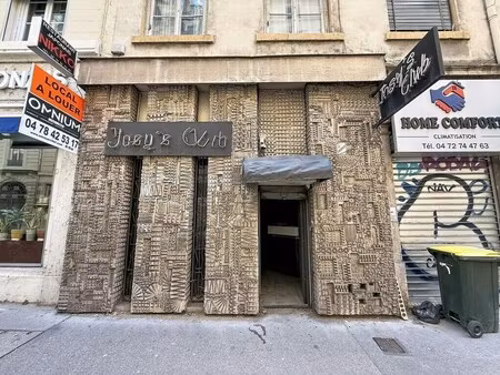 location commerce lyon 69006 50m²