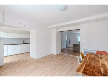 maison angers 8 chambres  148 m²