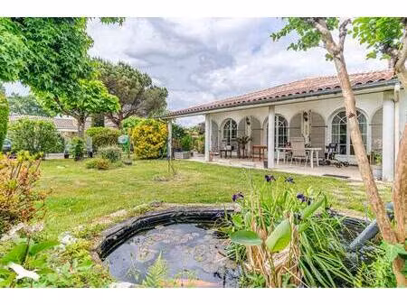 vente maison 7 pièces 218 m² pessac (33600)