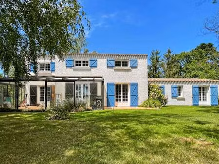 vente maison à vieillevigne (44116) : à vendre / 190m² vieillevigne