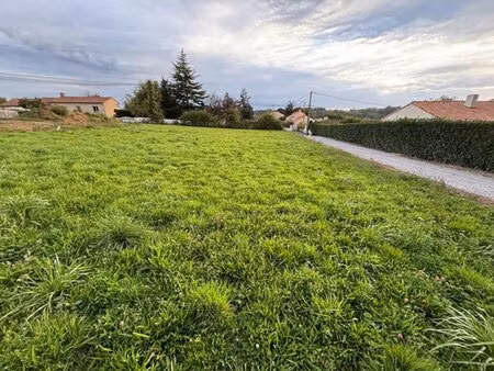 en vente terrain constructible 5 14 ares – 69 900 € |oudon