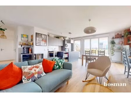 appartement 3 pièces de 68 5 m² avec balcon de 13 m² et parking - vue dégagée - rue armand