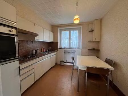 vente maison à châteauneuf-du-faou (29520) : à vendre / 75m² châteauneuf-du-faou