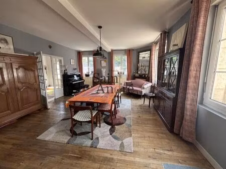maison de ville - secteur bussatte