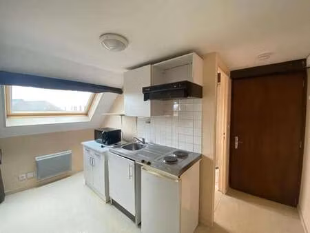 location appartement t1 meublé à laval (53000) : à louer t1 meublé / 19m² laval