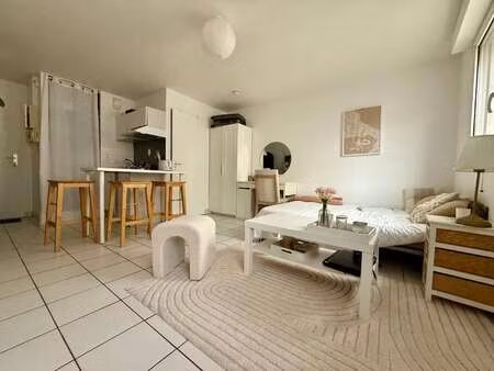 location appartement t1 à nantes cité des congrès (44000) : à louer t1 / 23m² nantes cité 