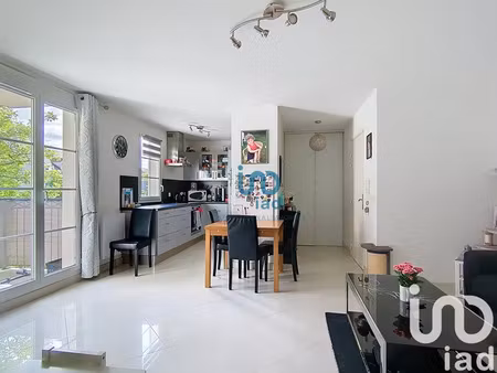 appartement à fontenay-trésigny (77610)