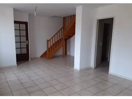 location maison 3 pièces 84 m² à le haillan (33185)