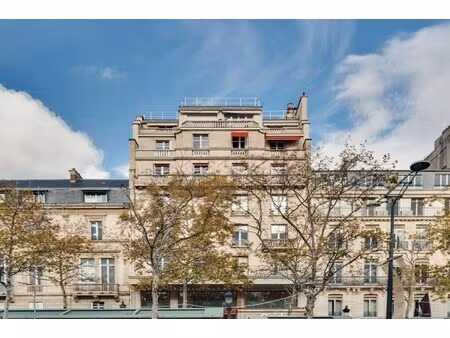 location bureaux 194 m²