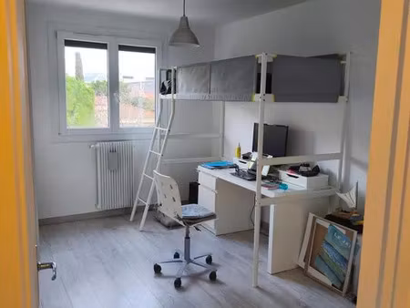 location appartement 1 pièce 12 m² à marseille 8 (13008)