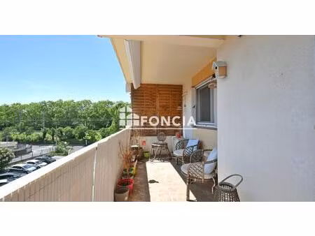 f3 de 64 m2 + terrasse - les aubes