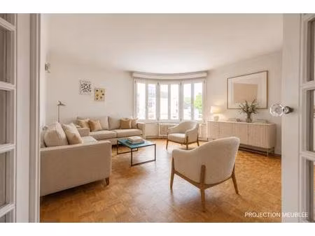 t5 112m2- 3 chambres- véranda
