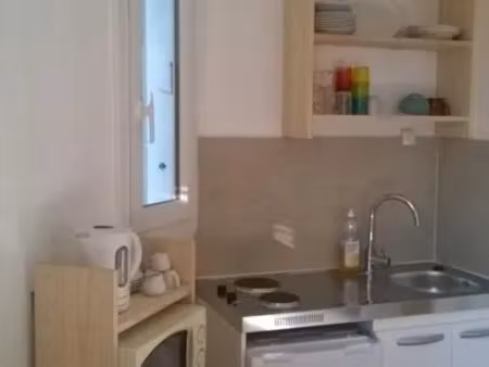 location appartement 1 pièce 20 m² à nice (06000)