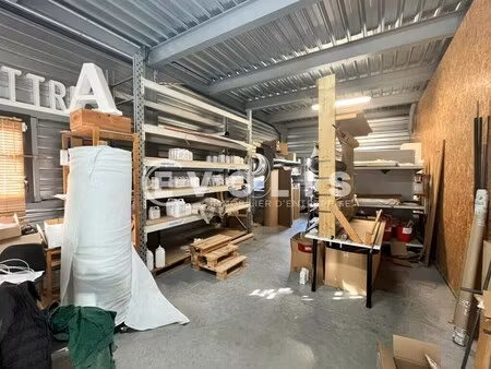 location local d’activités mios 33380 585m²