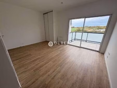 location appartement t1 aux herbiers (85500) : à louer t1 / 34m² les herbiers