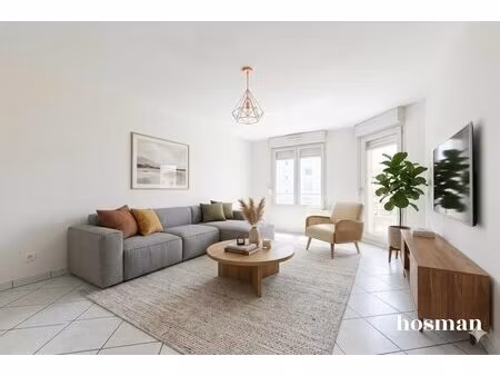appartement 2 pièces de 51 m2 avec balcon  garage et cave - quartier garibaldi - rue jules