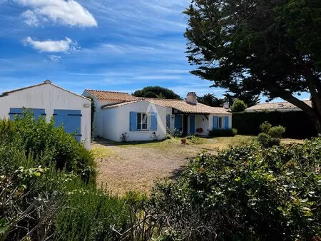 maison barbatre