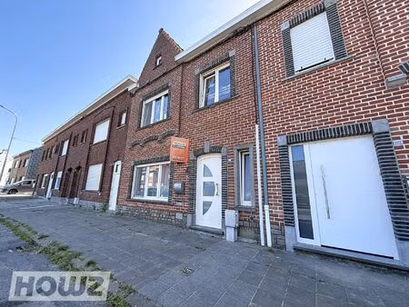 maison à vendre avec 3 chambres   luingne (vbe30089)