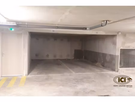 annonce parking/garage à louer