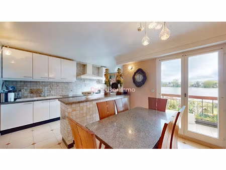 appartement de luxe à vendre dans le quartier centre ville-tour du lac