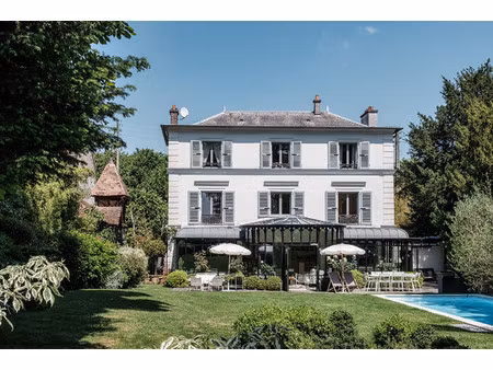 maison de luxe à vendre dans le quartier centre ville-commerce