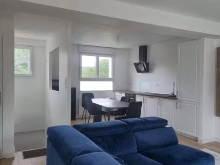 location appartement 5 pièces à redon (35600) : à louer 5 pièces / 120m² redon