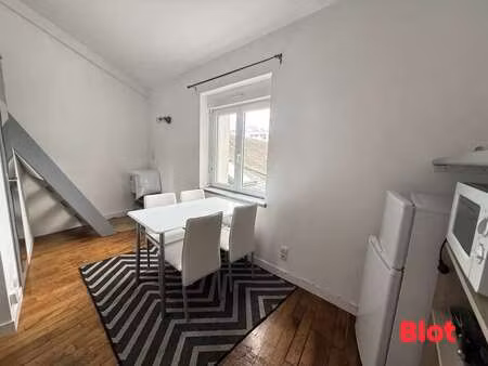 location appartement t1 à vannes centre ville (56000) : à louer t1 / 14m² vannes centre vi