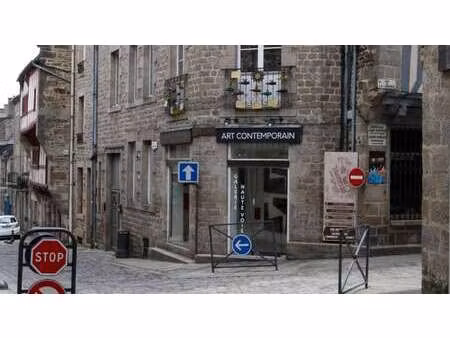 location bureaux et commerces à dinan (22100) : à louer / 25m² dinan