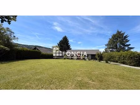 marignier : maison de plain-pied avec garage sur parcelle constructible de 1497 m2