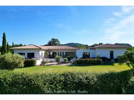 maison de luxe à vendre à uzès