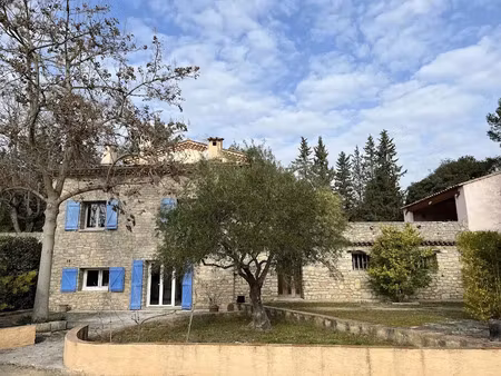 vente propriété 6 pièces 250 m² à lorgues (83510)  893 000 €