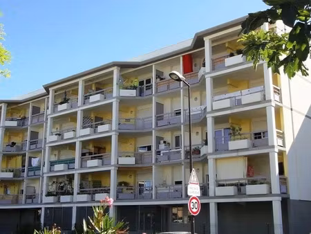 location appartement 3 pièces 75 m² à l’isle-sur-la-sorgue (84800)