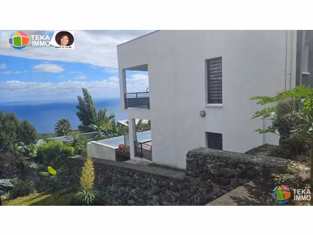 vente maison 7 pièces 200 m² la possession (97419)