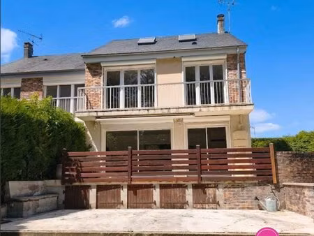 le malesherbois sur 336m² de terrain clos   maison en très bon état sur sous sol total :..
