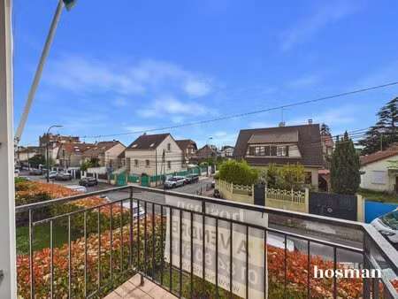 lumineux 3 pièces de 72 m² avec parking et balcon - rue ledru rollin ...