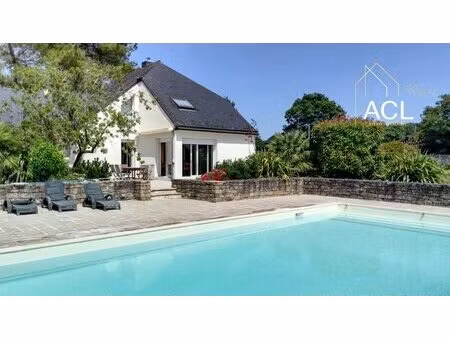 propriété d’exception à carnac avec piscine et parc arboré