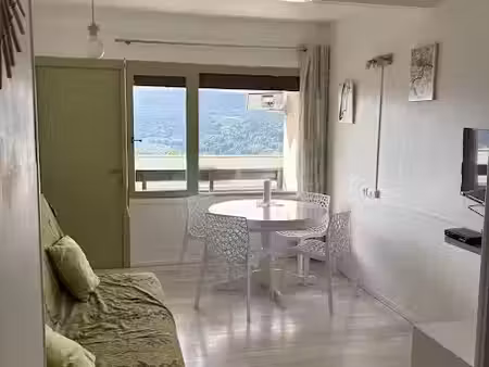 vente appartement 2 pièces 40 m² à murat-le-quaire (63150)  74 000 €