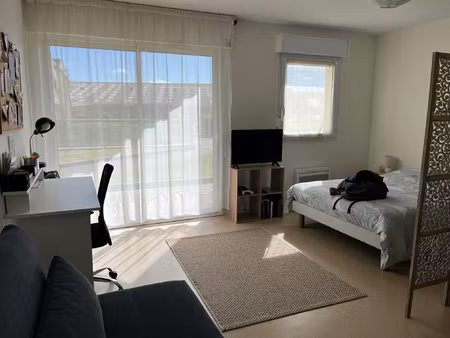studio de 33m2  proche des commerces
