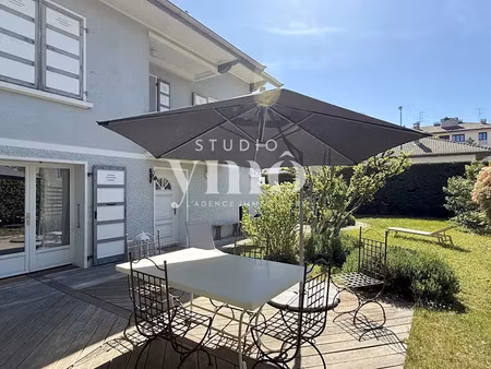 vente maison 6 pièces 210 m² à annecy (74000)  1 500 000 €