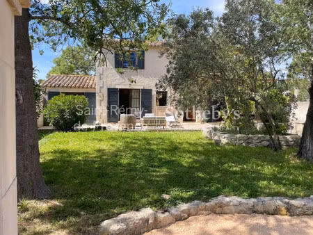 maison de luxe à vendre à paradou