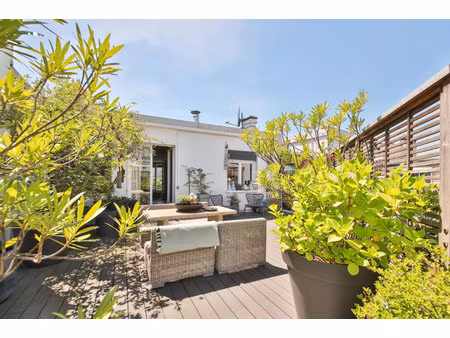 appartement de luxe à vendre dans le quartier ile de la jatte-parc d'orléans