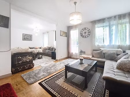 vente appartement 4 pièces 83 m² à saint-etienne (42000)  100 000 €