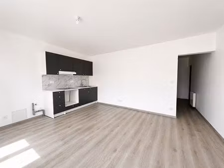 appartement 3 pièces à louer à gamaches - réf. 1919