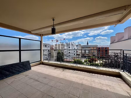 appartement centre ville le vesinet 3 pièces 81 m2 avec ascenseur climatisation terrasse e