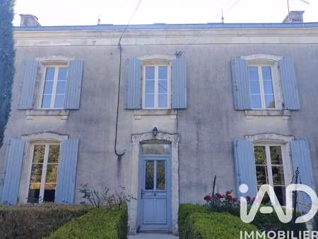 vente maison à saint-georges-de-noisné (79400) : à vendre / 164m² saint-georges-de-noisné