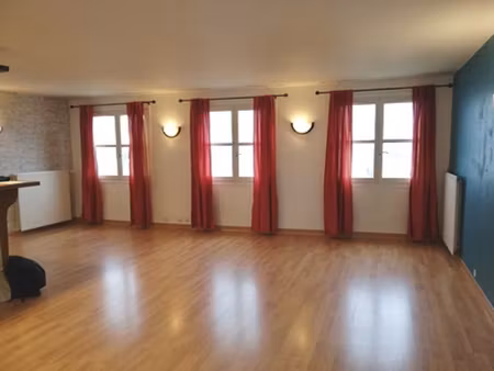 f4 deux chambres cergy