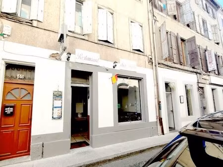 murs commerciaux