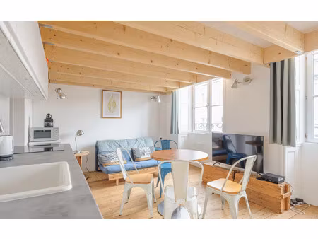 location appartement  m² t-1 à la rochelle  639 €