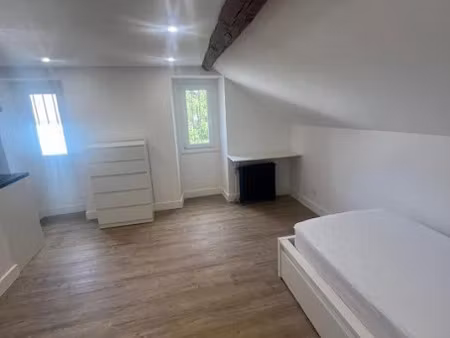location meublée appartement 1 pièce 18 m² à savigny-sur-orge (91600)  670 €